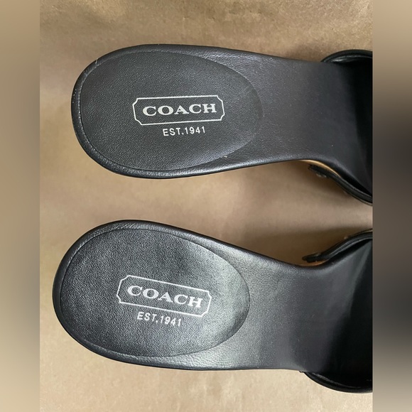 Coach Sandals w Heels - Picture 5 of 10